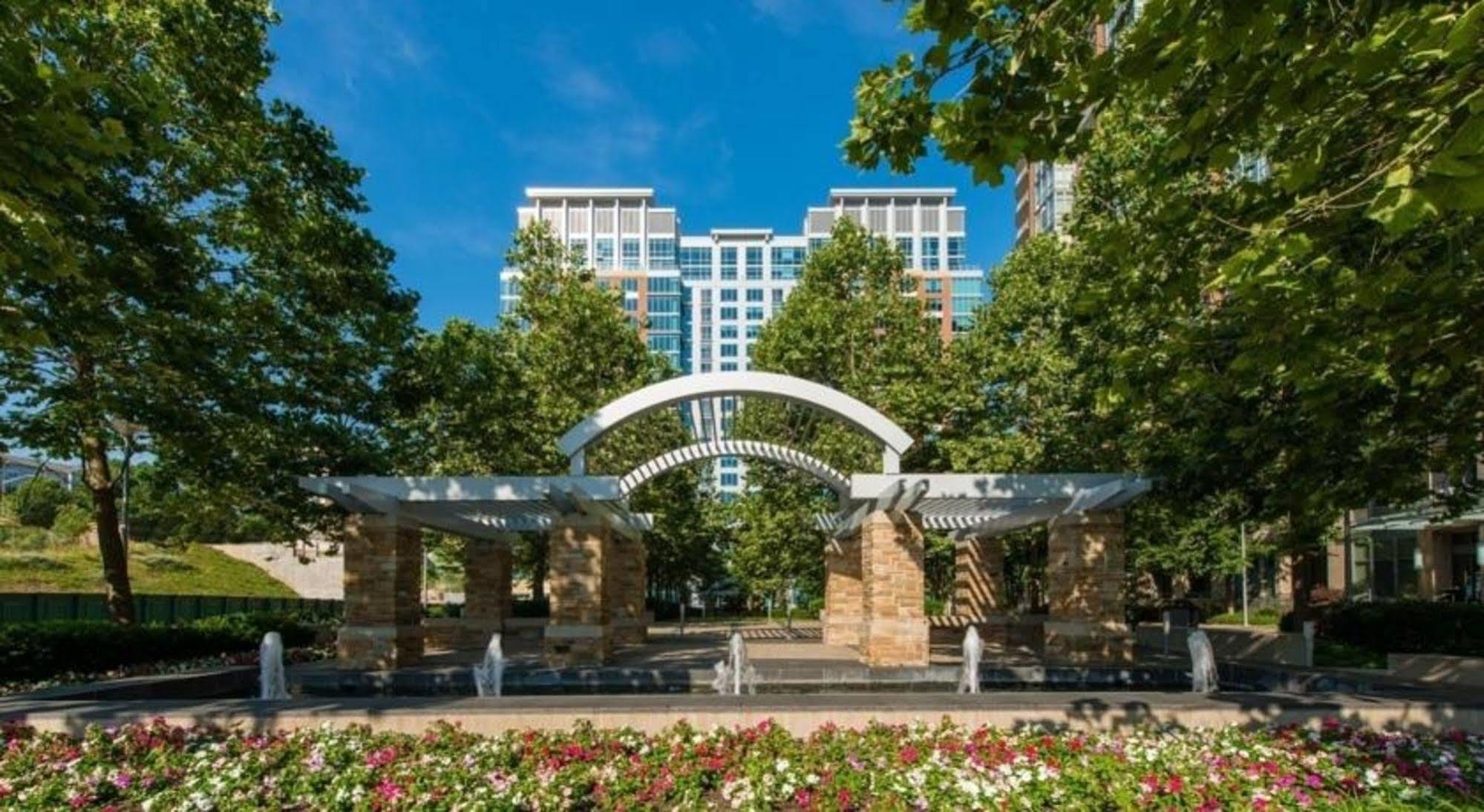 Ovation At Park Crest By Bridgestreet Tysons Corner Exterior foto